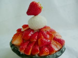 仿真菜 招牌新鲜草莓冰仿真菜 仿真菜 招牌新鲜草莓冰仿真菜