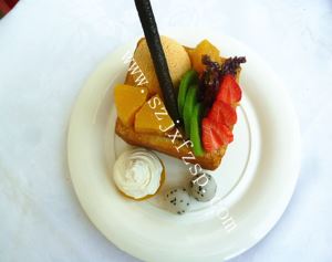 仿真食物：杂锦水果吐司仿真食物