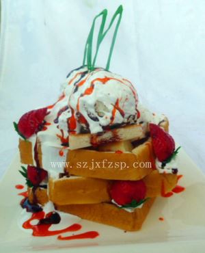 仿真食品模型：草莓奶油土司仿真食品模型